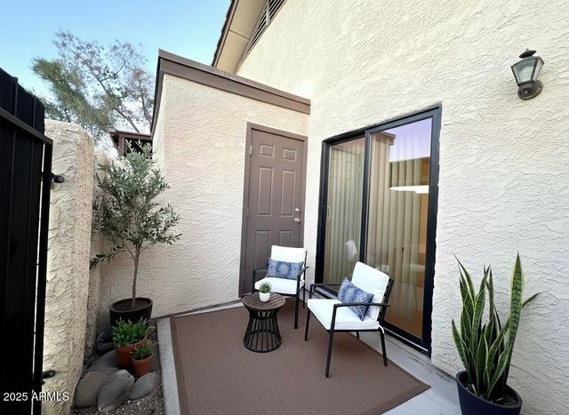 10215 N 8TH Avenue 1, Phoenix, AZ 85021