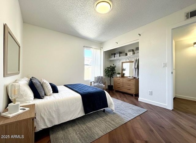 10215 N 8TH Avenue 1, Phoenix, AZ 85021