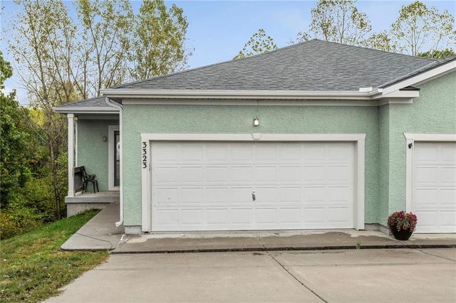 3323 N 103rd Terrace, Kansas City, KS 66109
