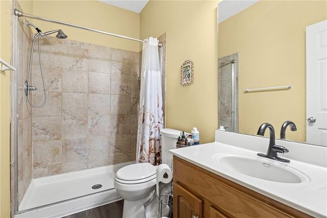 3323 N 103rd Terrace, Kansas City, KS 66109