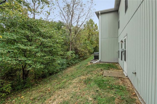 3323 N 103rd Terrace, Kansas City, KS 66109