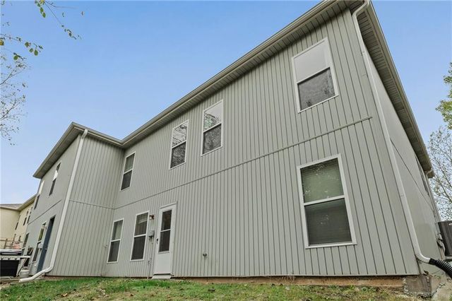 3323 N 103rd Terrace, Kansas City, KS 66109
