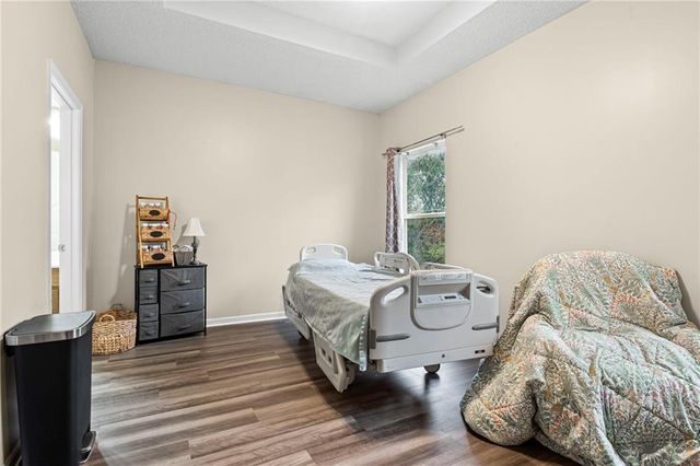 3323 N 103rd Terrace, Kansas City, KS 66109