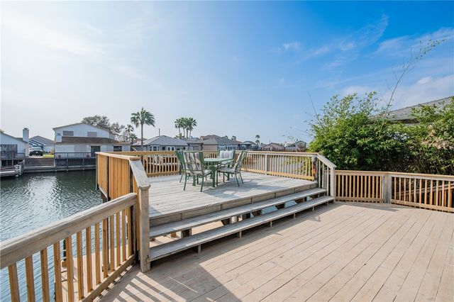 13929 Blackbeard Dr, Corpus Christi, TX 78418