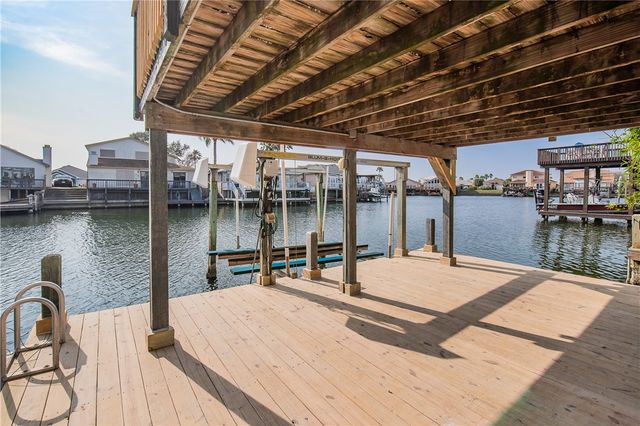 13929 Blackbeard Dr, Corpus Christi, TX 78418