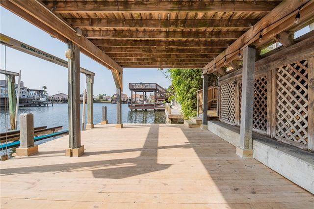 13929 Blackbeard Dr, Corpus Christi, TX 78418