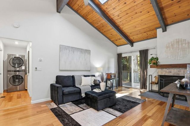 279 Anchor Court, Boulder Creek, CA 95006