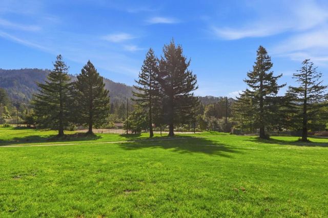 279 Anchor Court, Boulder Creek, CA 95006