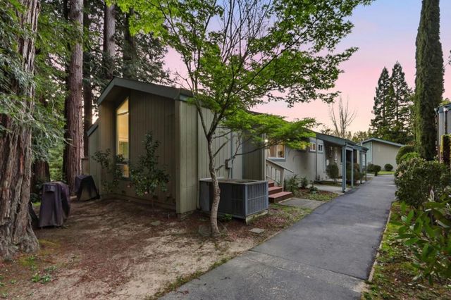 279 Anchor Court, Boulder Creek, CA 95006