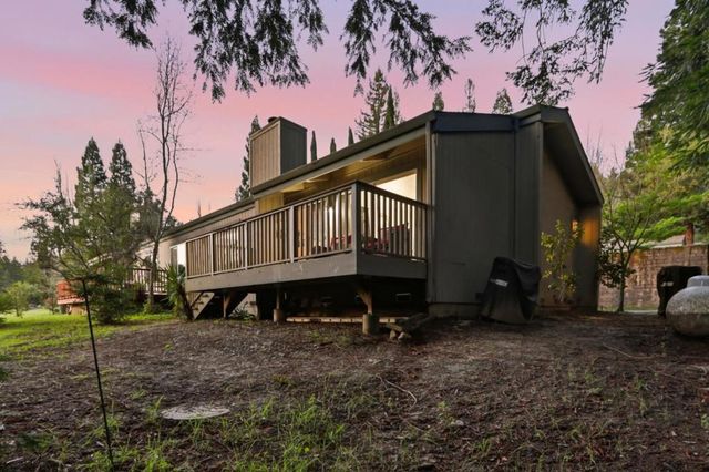 279 Anchor Court, Boulder Creek, CA 95006