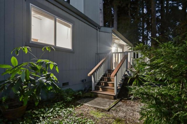 279 Anchor Court, Boulder Creek, CA 95006