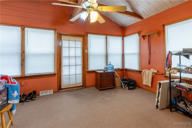 2696 Colvin Boulevard, Tonawanda, NY 14150