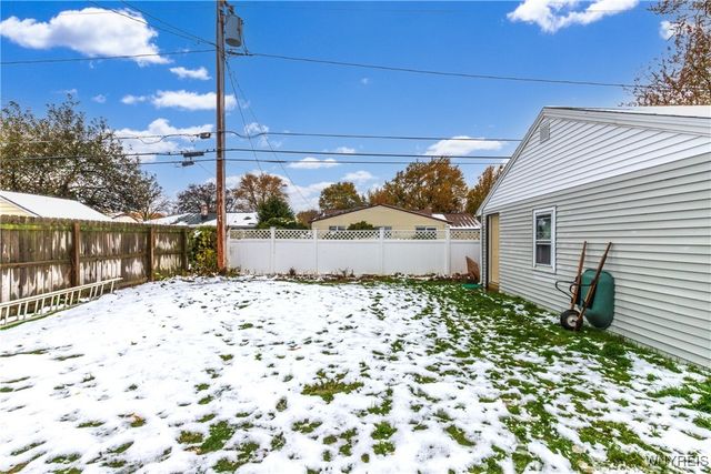 2696 Colvin Boulevard, Tonawanda, NY 14150