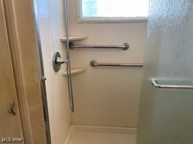 206 6th Street NW, New Philadelphia, OH 44663