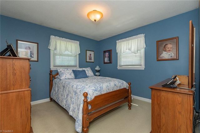 421 Dove Point, Lexington, NC 27295