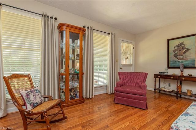 421 Dove Point, Lexington, NC 27295