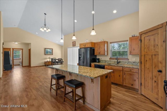 458 W Keva LN, Athol, ID 83801