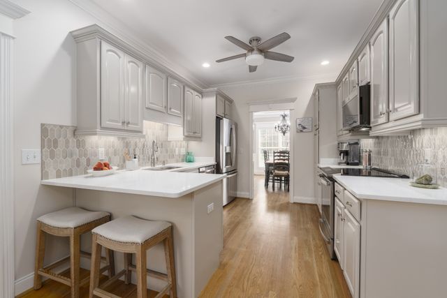 2208 Oakside Ct, Murfreesboro, TN 37128