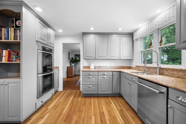 99 Tedesco St, Marblehead, MA 01945