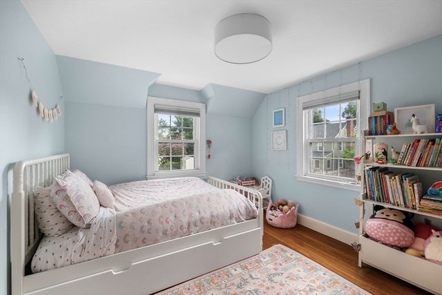 99 Tedesco St, Marblehead, MA 01945