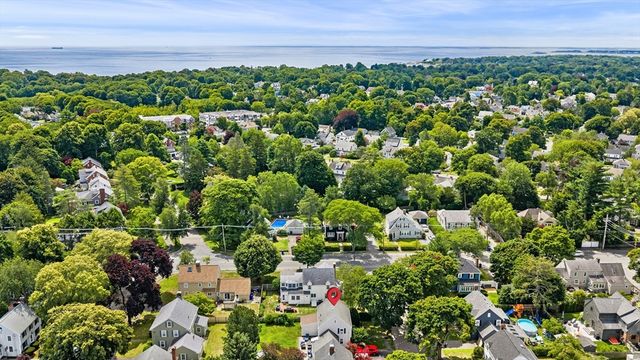 99 Tedesco St, Marblehead, MA 01945
