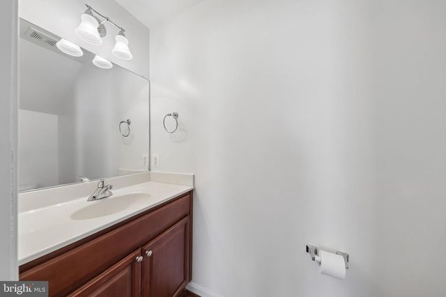 3244 15TH PL SE, Washington, DC 20020