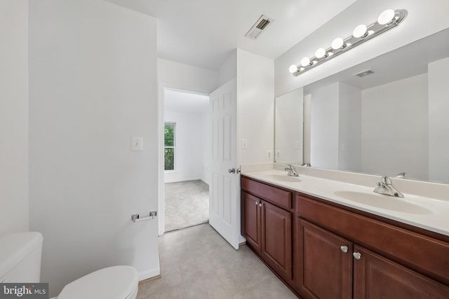 3244 15TH PL SE, Washington, DC 20020