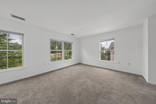 3244 15TH PL SE, Washington, DC 20020