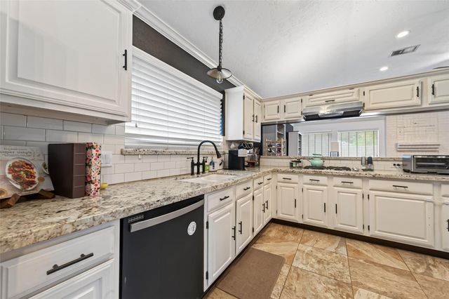 1206 Red Rock Canyon Drive, Katy, TX 77450