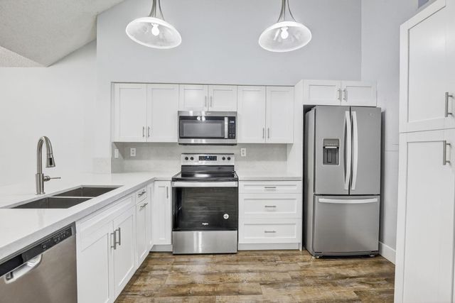 832 NW 92nd Avenue, Plantation, FL 33324