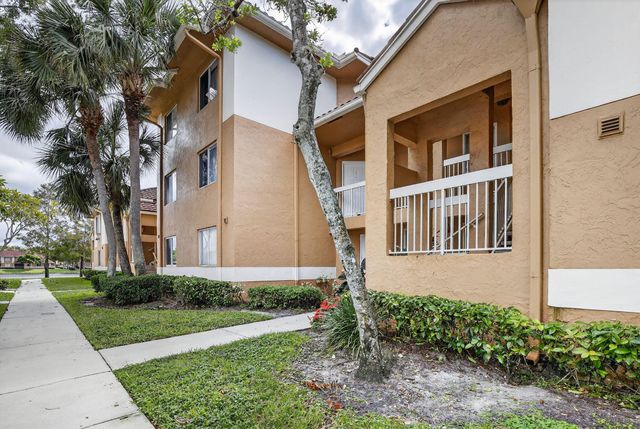 832 NW 92nd Avenue, Plantation, FL 33324