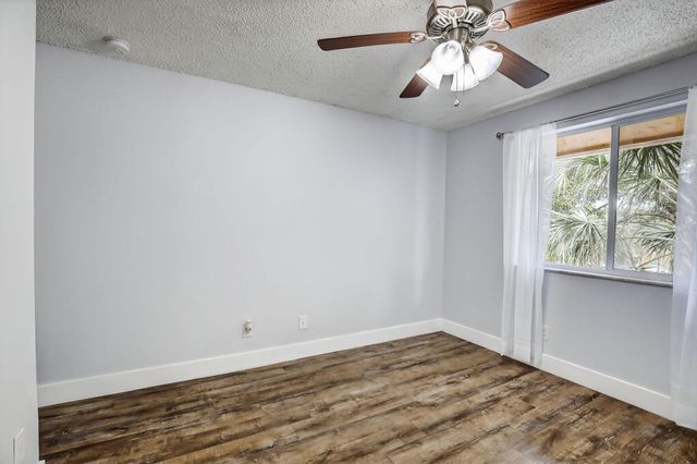 832 NW 92nd Avenue, Plantation, FL 33324