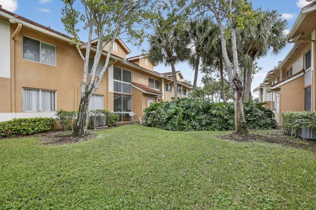 832 NW 92nd Avenue, Plantation, FL 33324