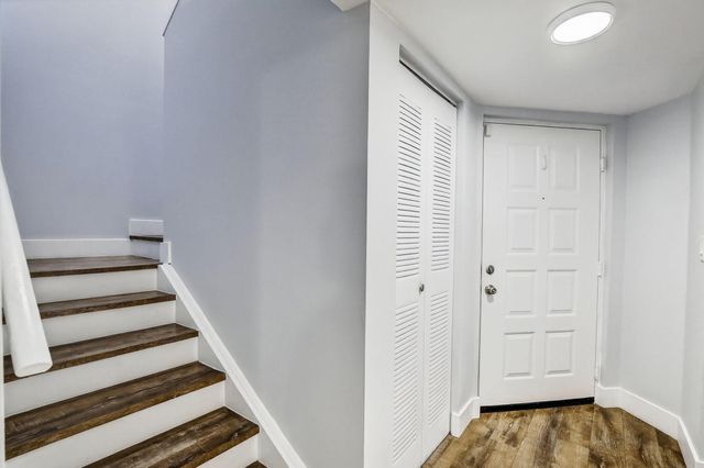 832 NW 92nd Avenue, Plantation, FL 33324