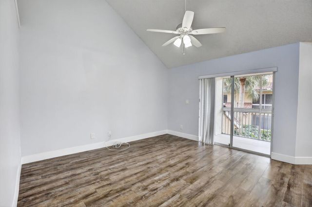 832 NW 92nd Avenue, Plantation, FL 33324