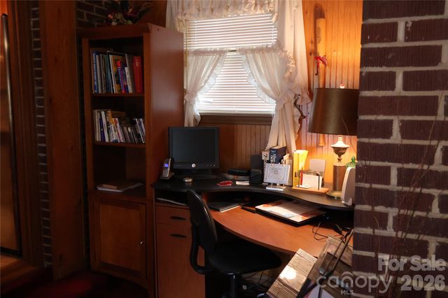 1529 W Market Street, Cheraw, SC 29520