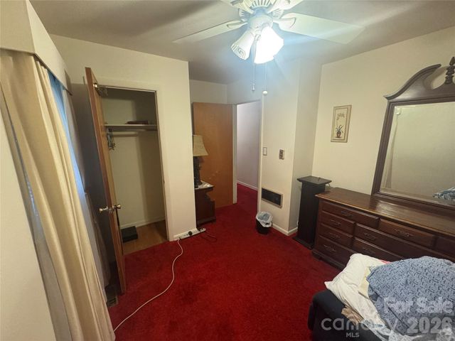 1529 W Market Street, Cheraw, SC 29520