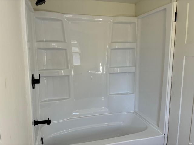 2106 N Byrkit Street, Mishawaka, IN 46545