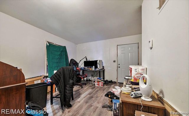 2520 W C Avenue, Kalamazoo, MI 49009