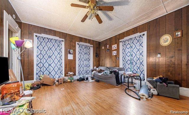 2520 W C Avenue, Kalamazoo, MI 49009