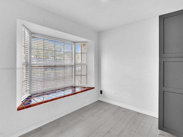 3804 NW 121st Ave, Sunrise, FL 33323