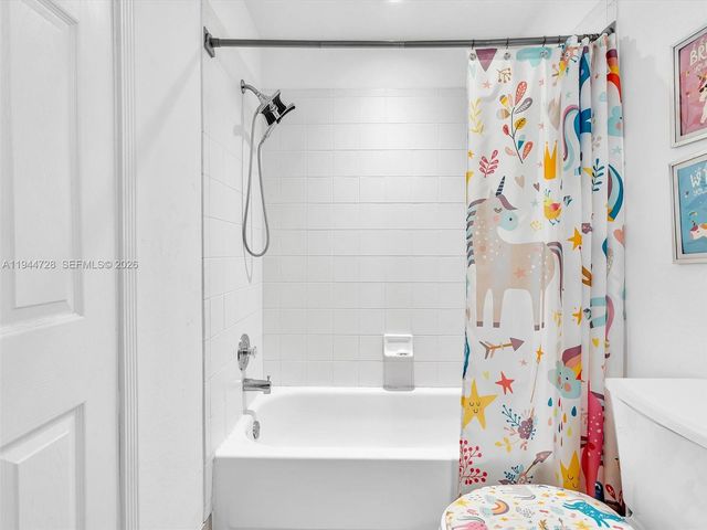 3804 NW 121st Ave, Sunrise, FL 33323