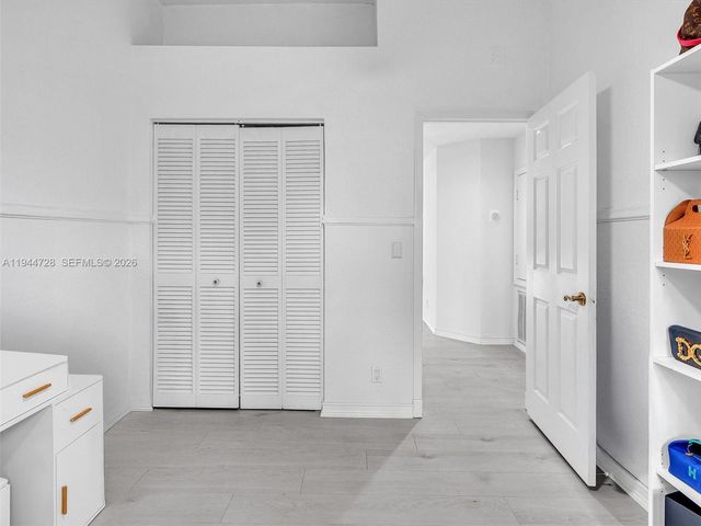 3804 NW 121st Ave, Sunrise, FL 33323