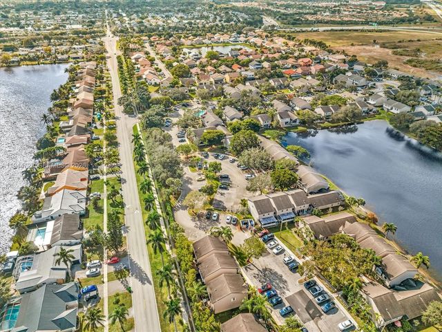 3804 NW 121st Ave, Sunrise, FL 33323