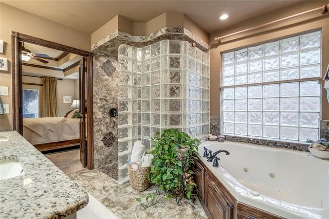 5424 Table Rock Drive, Edmond, OK 73025