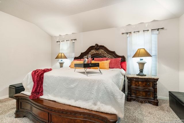 100 HUNTERS CP, San Antonio, TX 78253