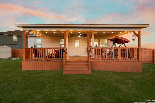 100 HUNTERS CP, San Antonio, TX 78253