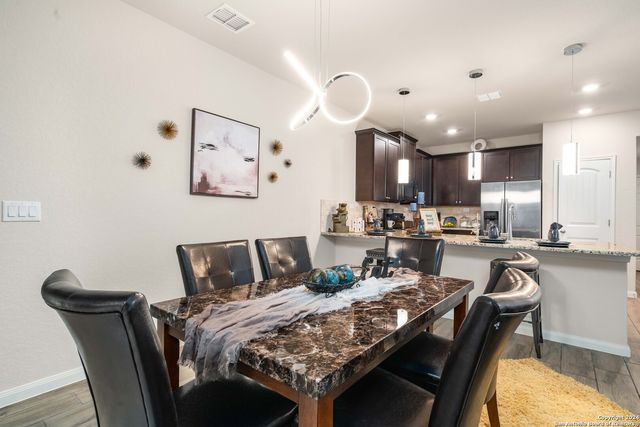 100 HUNTERS CP, San Antonio, TX 78253