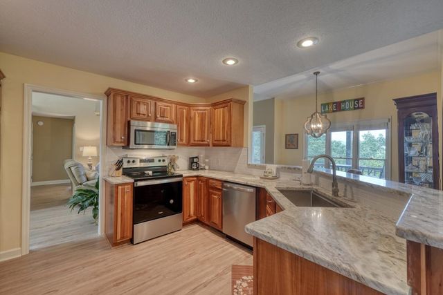 343 Dan Knob, Hayesville, NC 28904