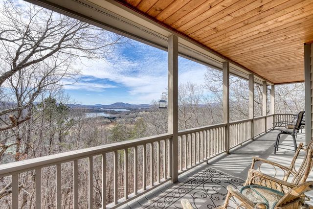 343 Dan Knob, Hayesville, NC 28904